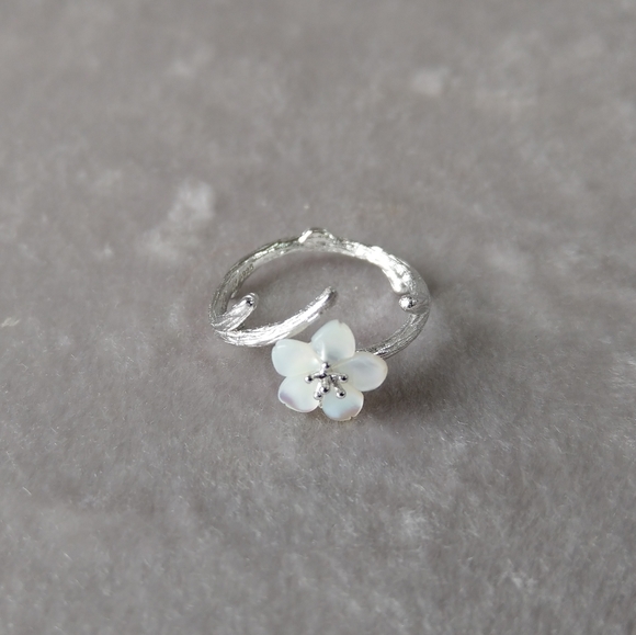 💎NEW💎S925 CHERRY BLOSSOM PEARL RING - Picture 11 of 13